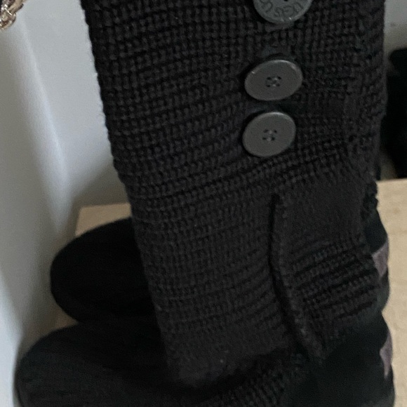 UGG black sweater boots - Picture 3 of 4